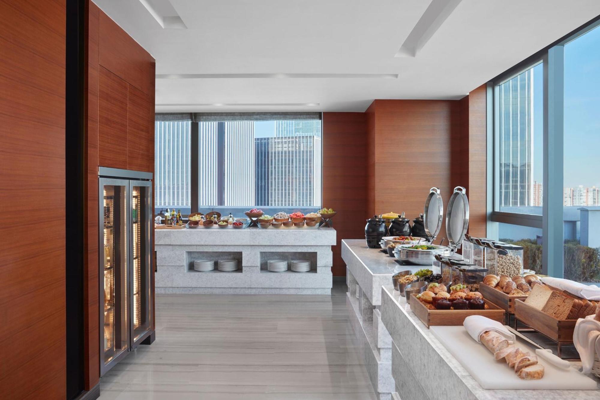 Sheraton Beijing Lize Hotel Zewnętrze zdjęcie